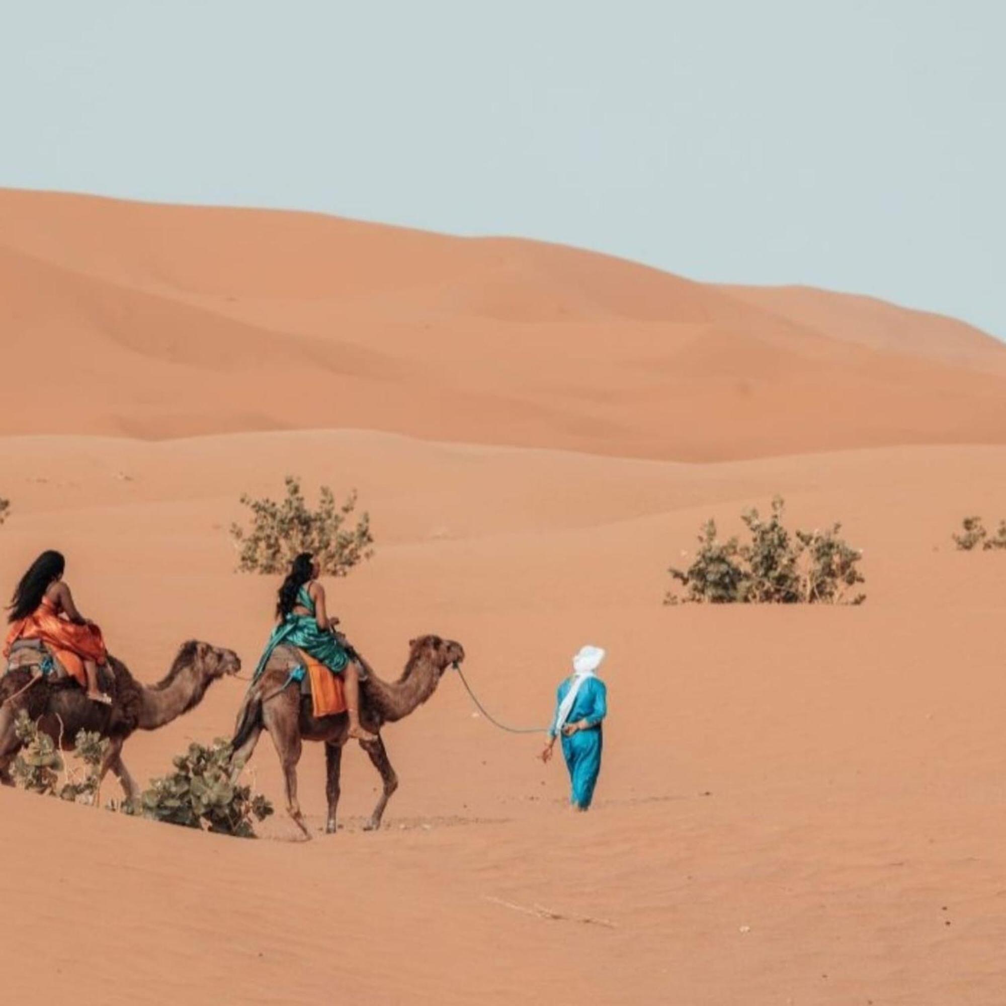 Отель Unique Sahara Camp Мерзуга Экстерьер фото