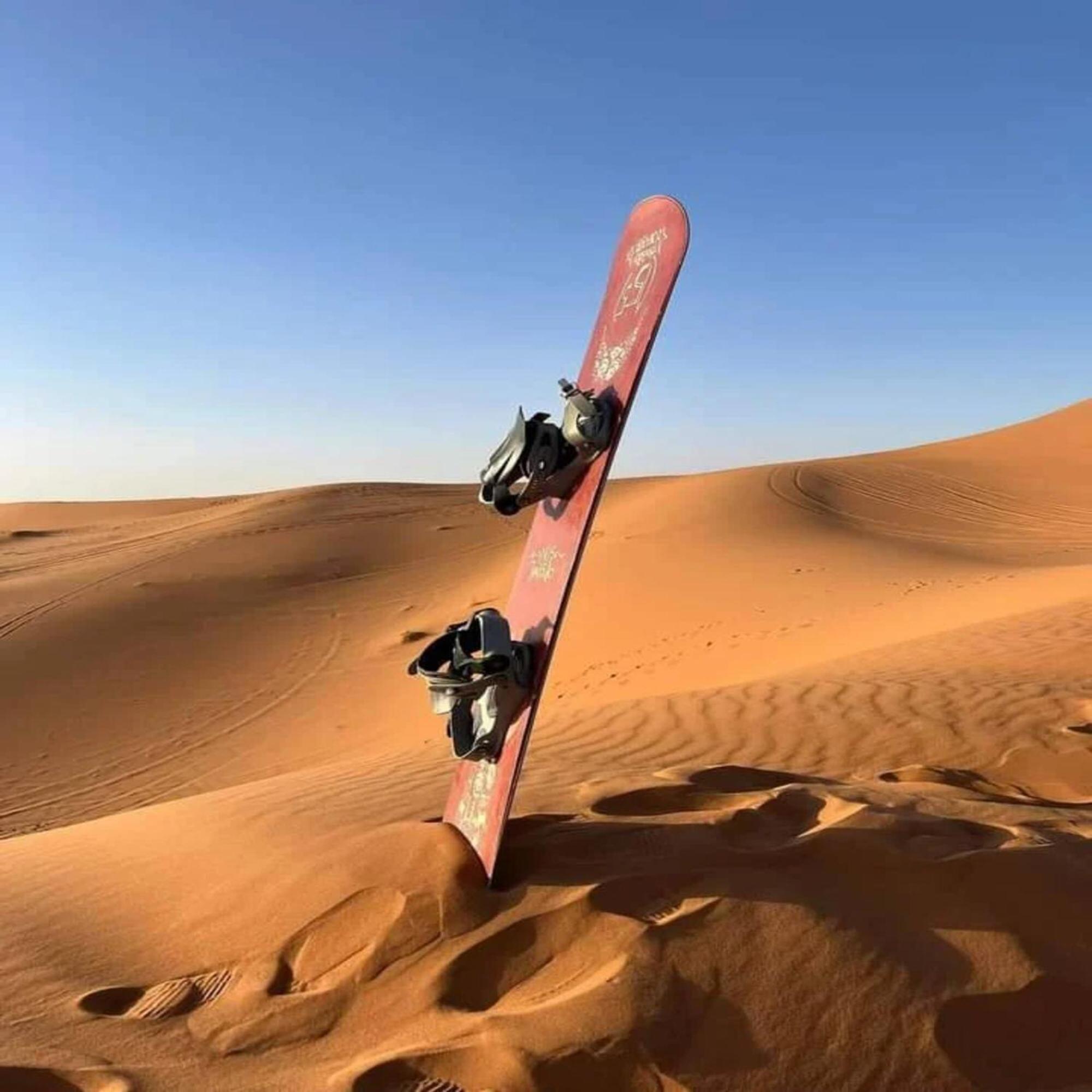 Отель Unique Sahara Camp Мерзуга Экстерьер фото